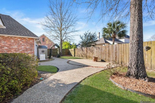 13652 Kings Court Ave, Baton Rouge, LA 70810