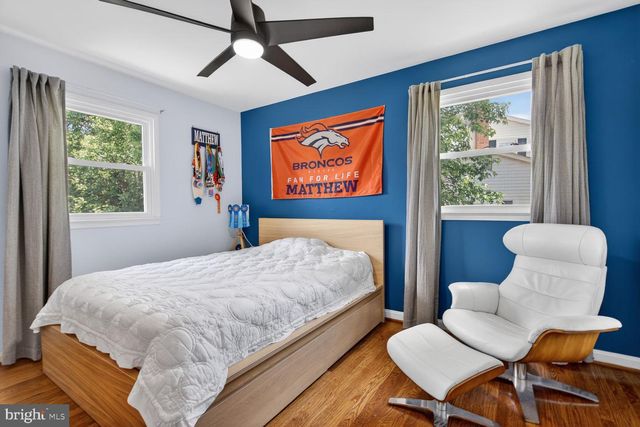 6811 SYDENSTRICKER RD, Springfield, VA 22152