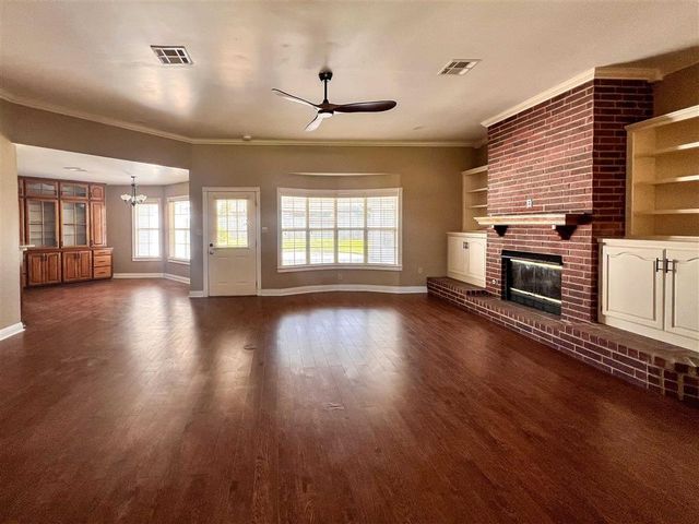 1417 Waverly Street, Lake Charles, LA 70605