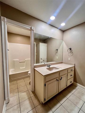 1417 Waverly Street, Lake Charles, LA 70605