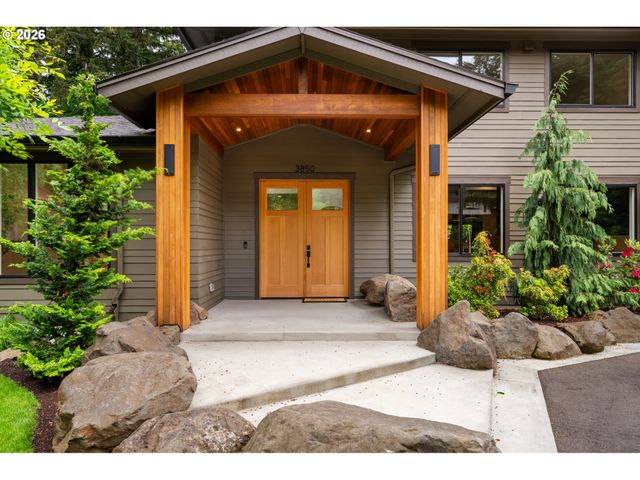 3850 LAKE GROVE Ave, Lake Oswego, OR 97035