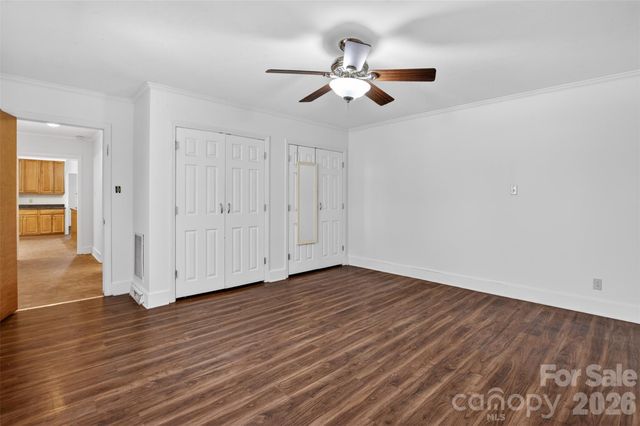 46 Pinecrest Avenue, Great Falls, SC 29055