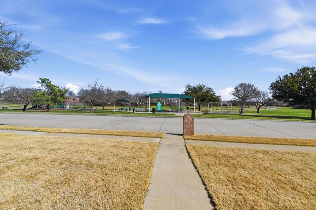 1612 Chase Oaks Drive, Keller, TX 76248