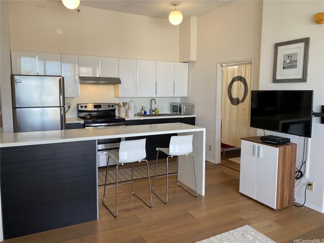 201 Ohua Avenue 3704, Honolulu, HI 96815