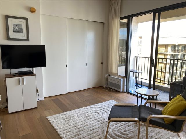 201 Ohua Avenue 3704, Honolulu, HI 96815