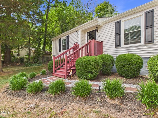 109 Blanchard Street, Raleigh, NC 27603