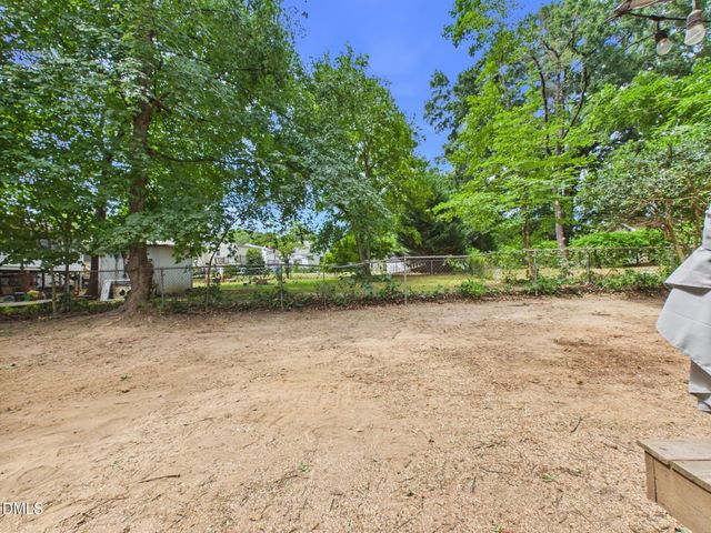 109 Blanchard Street, Raleigh, NC 27603