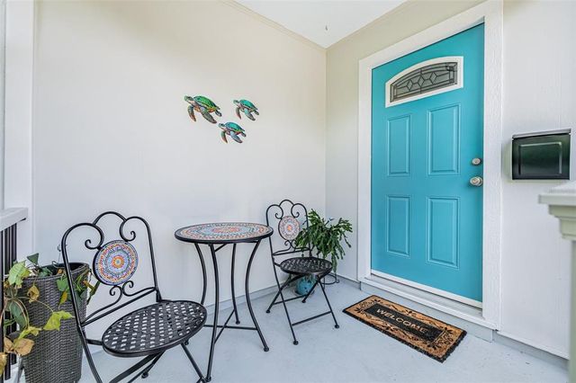 2134 6TH AVENUE N, St Petersburg, FL 33713
