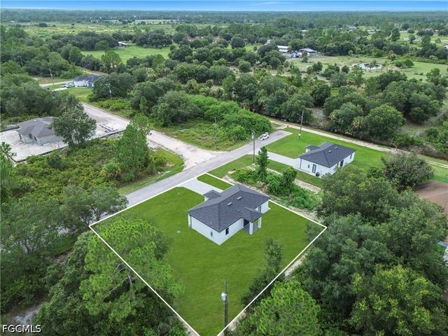 1718 Hibiscus AVE, Lehigh Acres, FL 33972