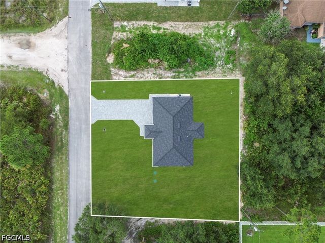 1718 Hibiscus AVE, Lehigh Acres, FL 33972