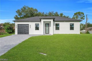 1718 Hibiscus AVE, Lehigh Acres, FL 33972
