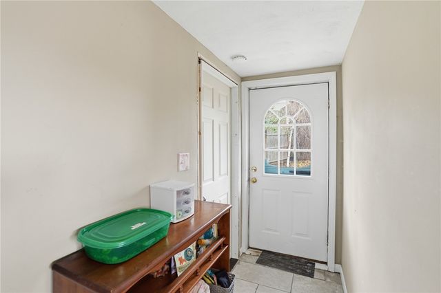 190 Pinnery Avenue, Warwick, RI 02886