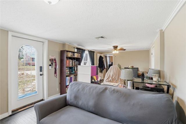 190 Pinnery Avenue, Warwick, RI 02886