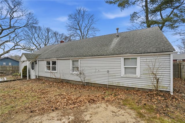 190 Pinnery Avenue, Warwick, RI 02886