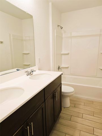 1621 Hope Ranch RDS NE, Leander, TX 78641