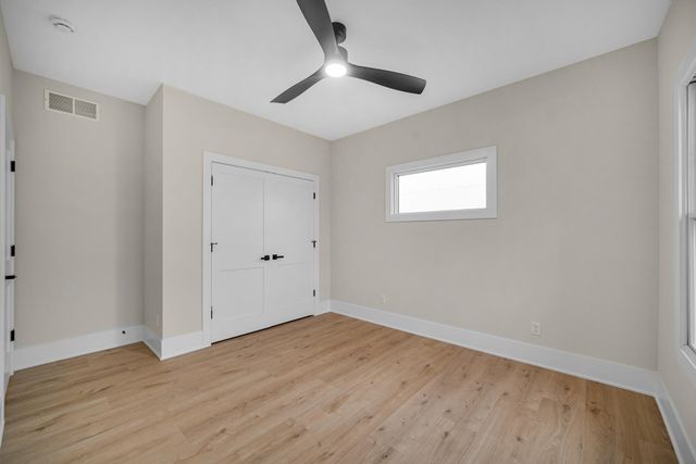 9864 Switch Grass Lane, St. John, IN 46373