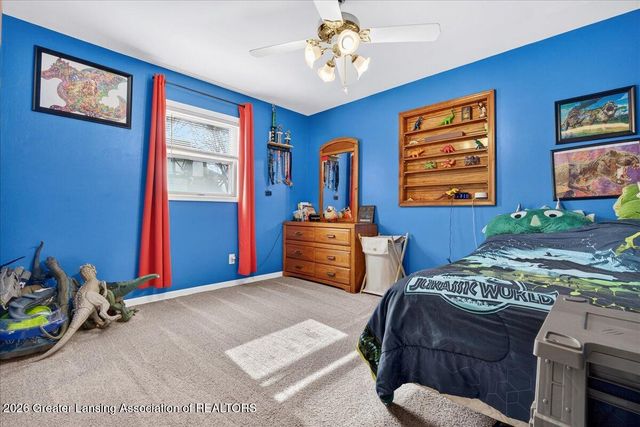 6910 Calson Drive, Lansing, MI 48911