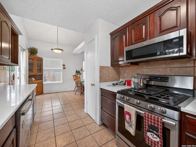 8006 Echo Wind St, San Antonio, TX 78250