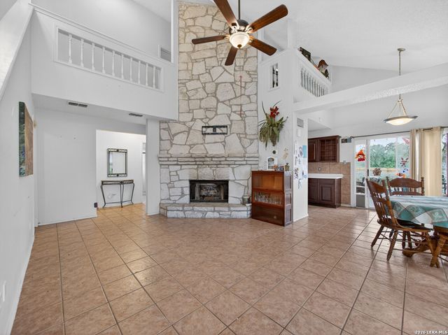 8006 Echo Wind St, San Antonio, TX 78250