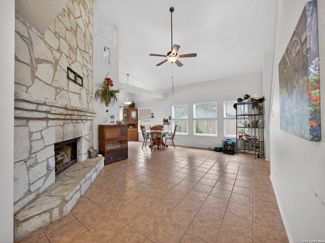 8006 Echo Wind St, San Antonio, TX 78250