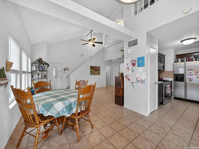 8006 Echo Wind St, San Antonio, TX 78250