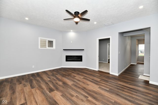 910 E Morris Street, Indianapolis, IN 46203