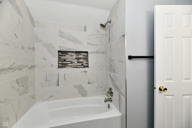 910 E Morris Street, Indianapolis, IN 46203