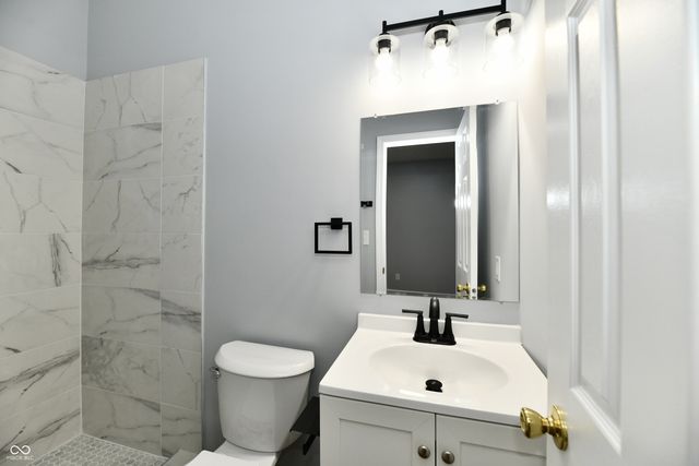 910 E Morris Street, Indianapolis, IN 46203