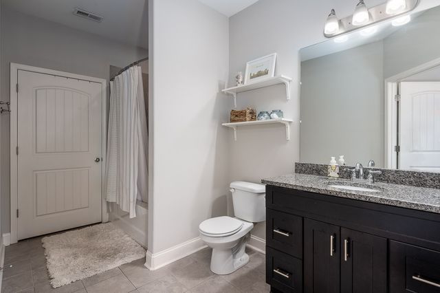 540 Harpeth Park Dr, Nashville, TN 37221