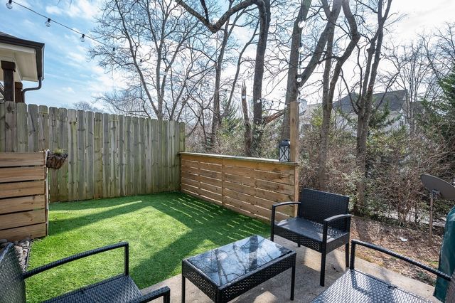 540 Harpeth Park Dr, Nashville, TN 37221