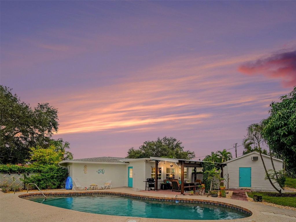 1110 DE NARVAEZ AVENUE, BRADENTON, FL 34209 — photo 2