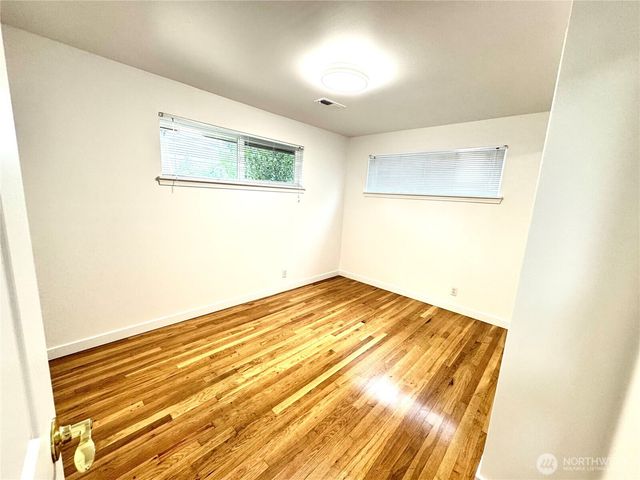 6311 188th Street SW, Lynnwood, WA 98037