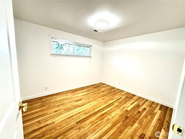 6311 188th Street SW, Lynnwood, WA 98037