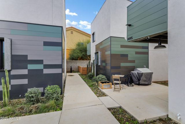 1497 S RITA Lane, Tempe, AZ 85281