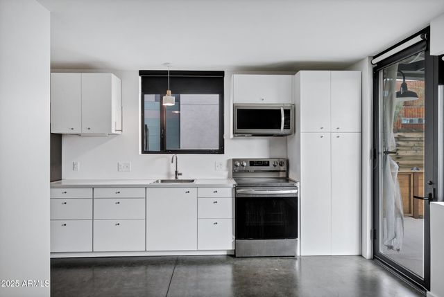 1497 S RITA Lane, Tempe, AZ 85281