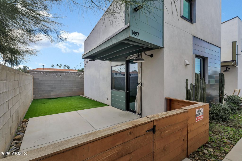 1497 S RITA Lane, Tempe, AZ 85281