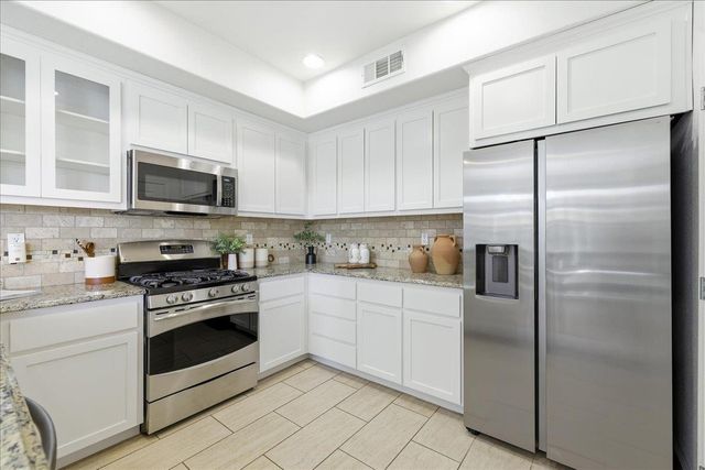 825 Berryessa, San Jose, CA 95112