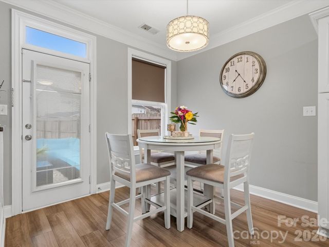 9414 Macquarie Lane, Charlotte, NC 28227