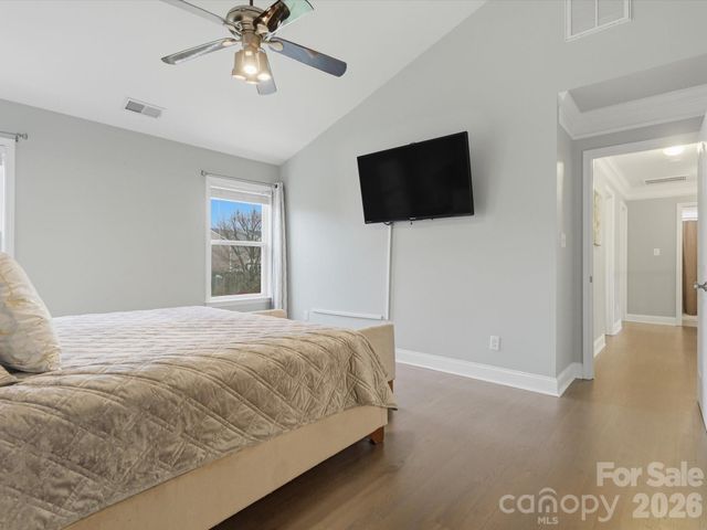 9414 Macquarie Lane, Charlotte, NC 28227