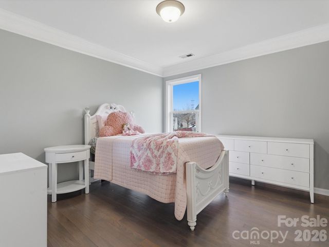 9414 Macquarie Lane, Charlotte, NC 28227