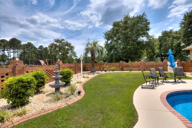 18 Lake Arbu Drive, Manning, SC 29102