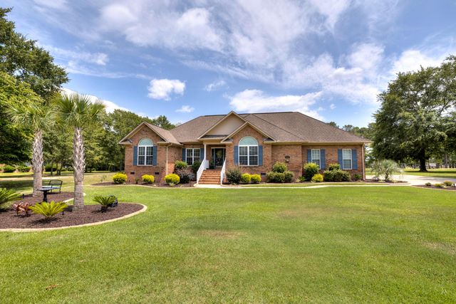 18 Lake Arbu Drive, Manning, SC 29102