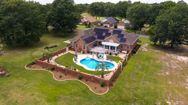 18 Lake Arbu Drive, Manning, SC 29102