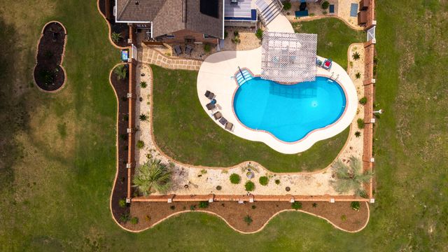 18 Lake Arbu Drive, Manning, SC 29102