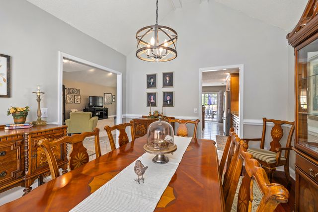 18 Lake Arbu Drive, Manning, SC 29102