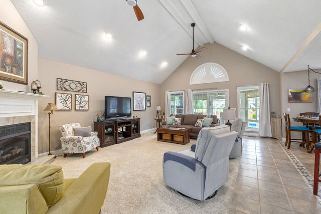 18 Lake Arbu Drive, Manning, SC 29102