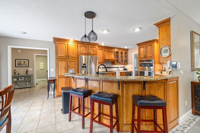 18 Lake Arbu Drive, Manning, SC 29102