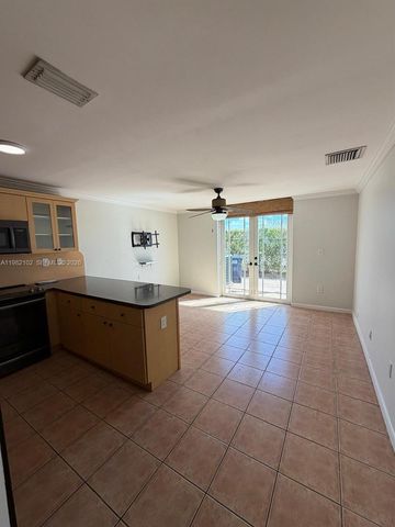 16060 SW 87th Ter 0, Miami, FL 33193