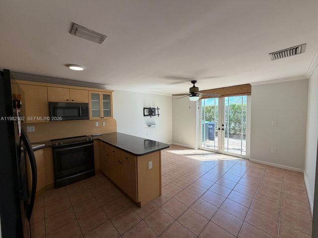 16060 SW 87th Ter 0, Miami, FL 33193