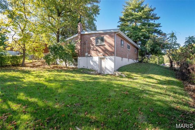 2142 Sun Valley Drive, Unincorporated, MO 63136